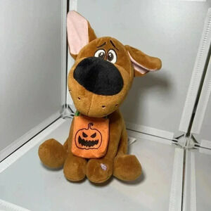 Scooby-Doo Vampire Halloween Greeter Plush Sounds Animated Scoob! Gemmy
